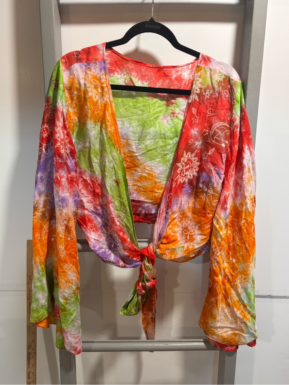 Celestial print Tie-dye wrap around crop Top (M?) Bell sleeves, Bohemian, hippie